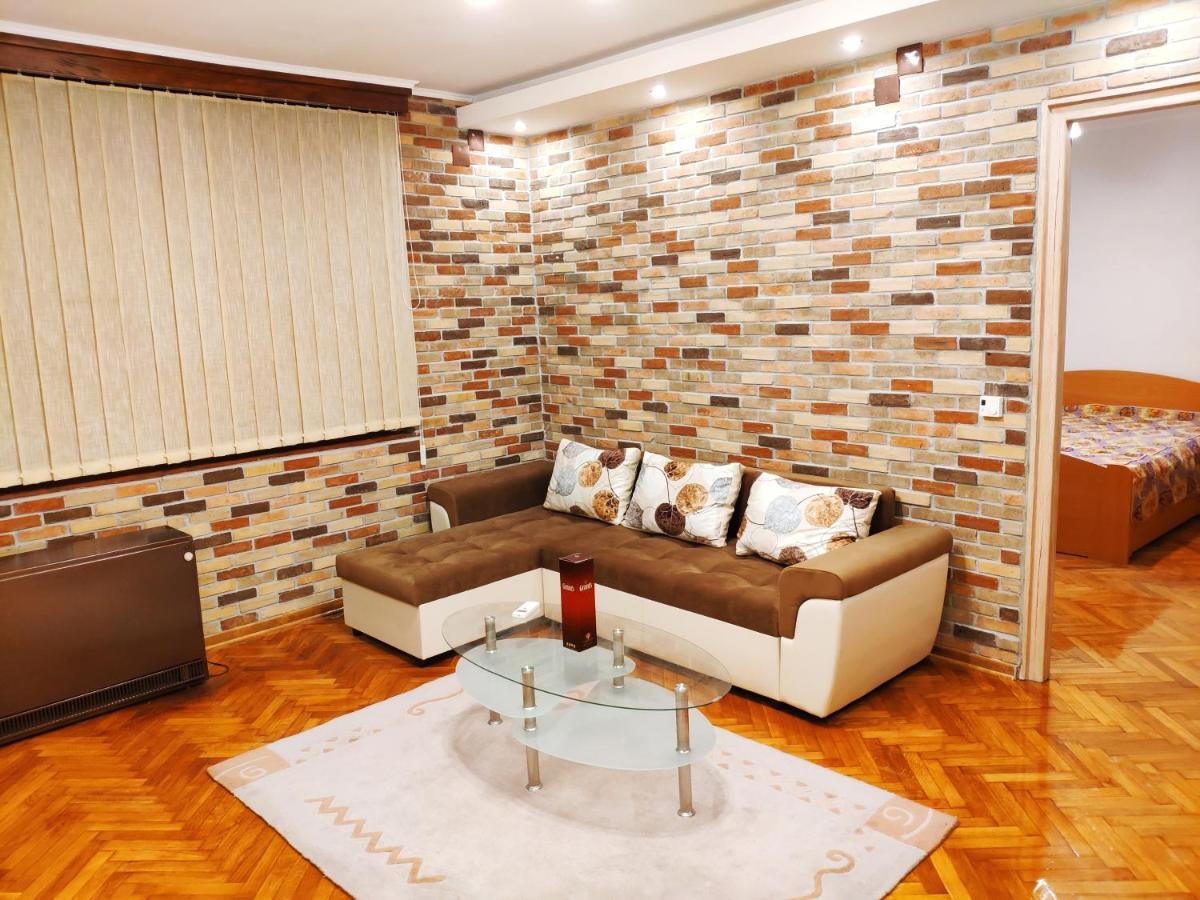 V2 With Love - Vintage Modern And Spacious Белград Экстерьер фото