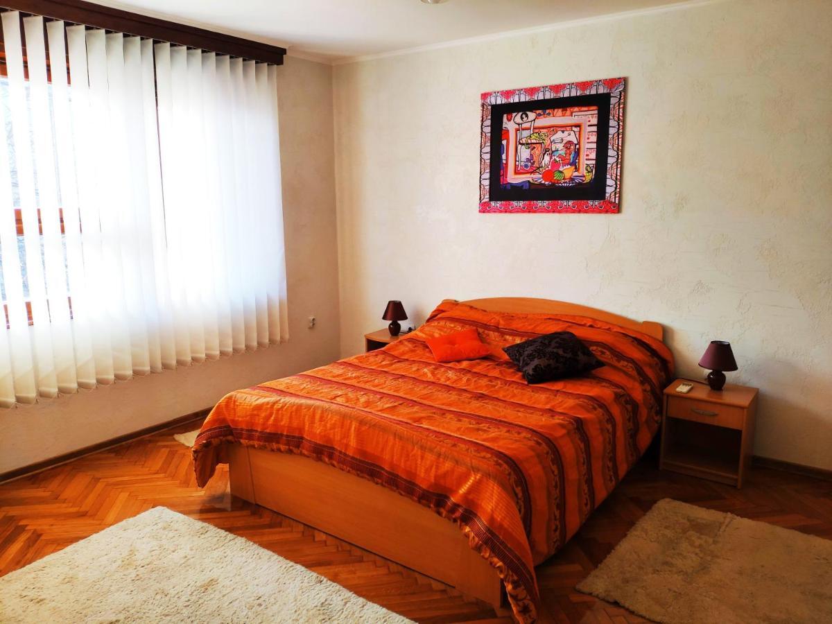V2 With Love - Vintage Modern And Spacious Белград Экстерьер фото